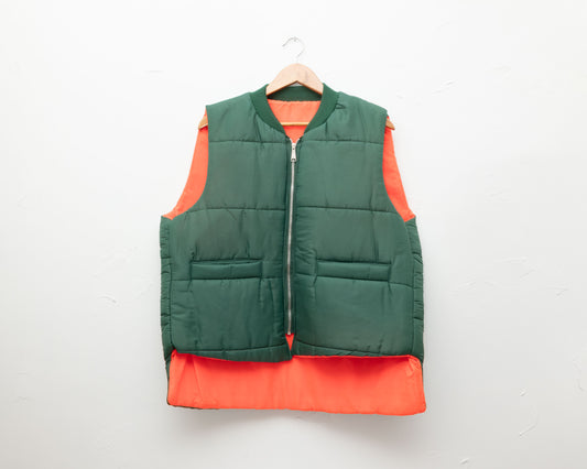 Reversible hunting vest