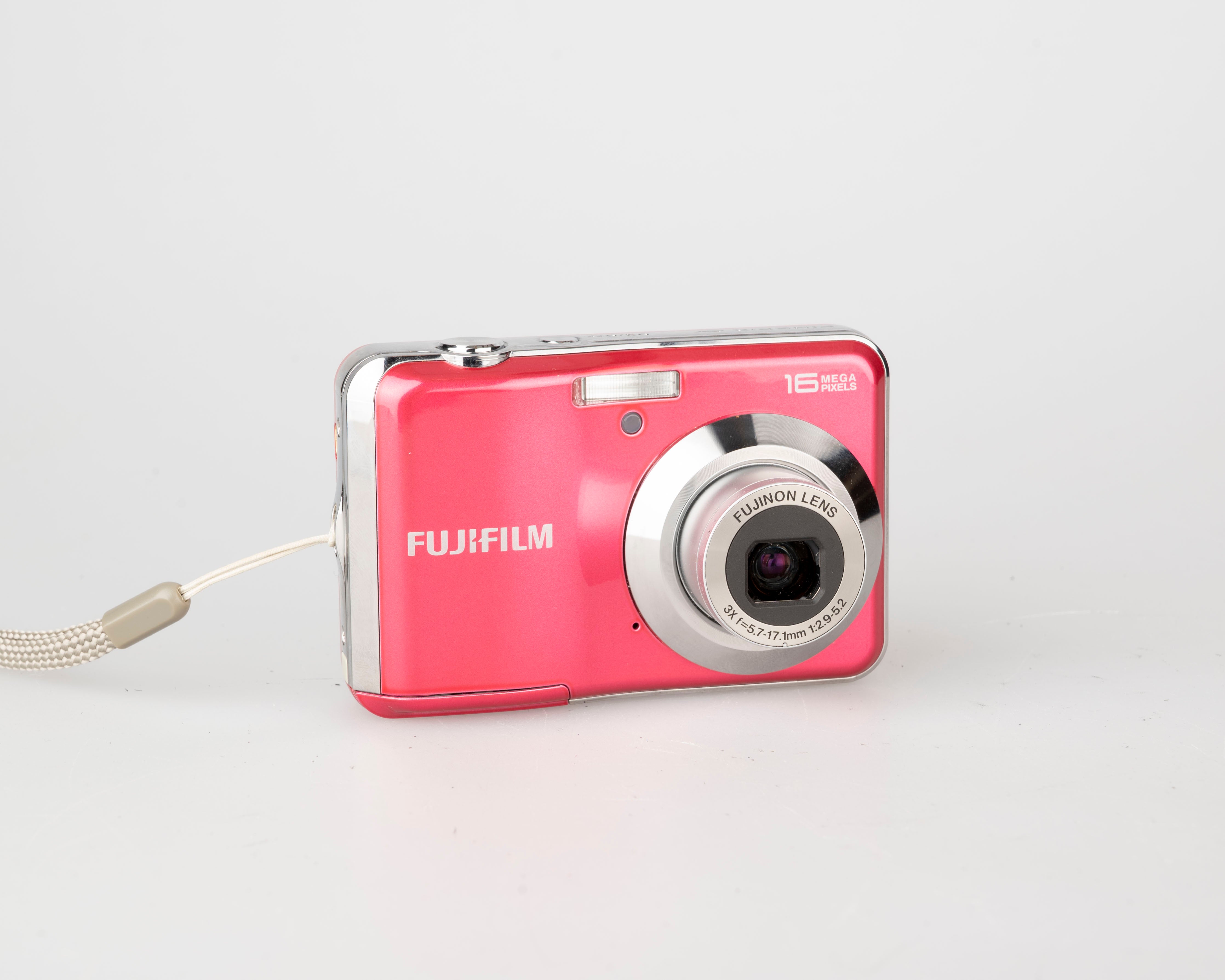 Fujifilm Finepix AV250 digicam w/ 16 MP CCD sensor + 2GB SD card (uses AA  batteries)