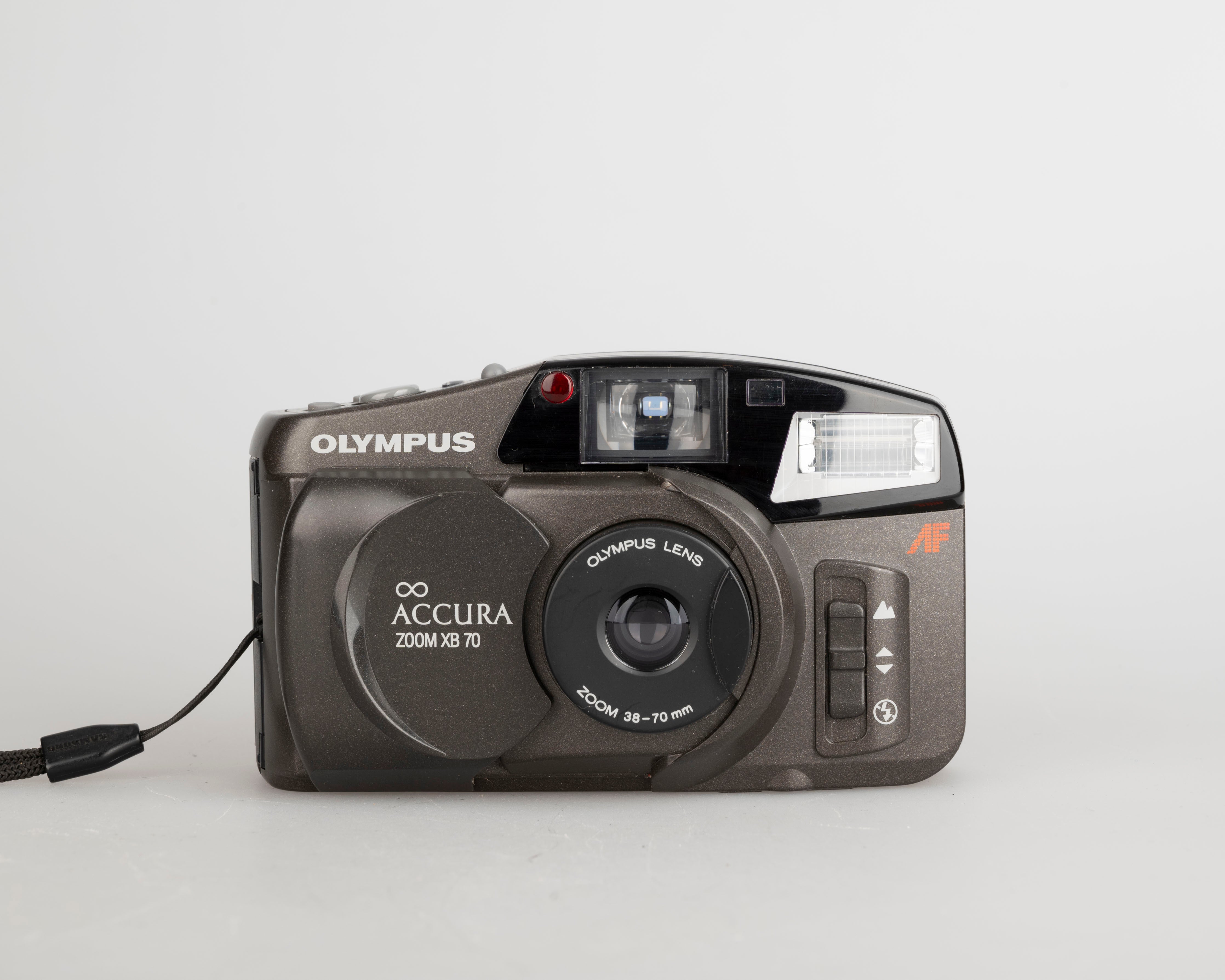 Olympus Infinity Accura Zoom XB70 35mm camera – New Wave Pool