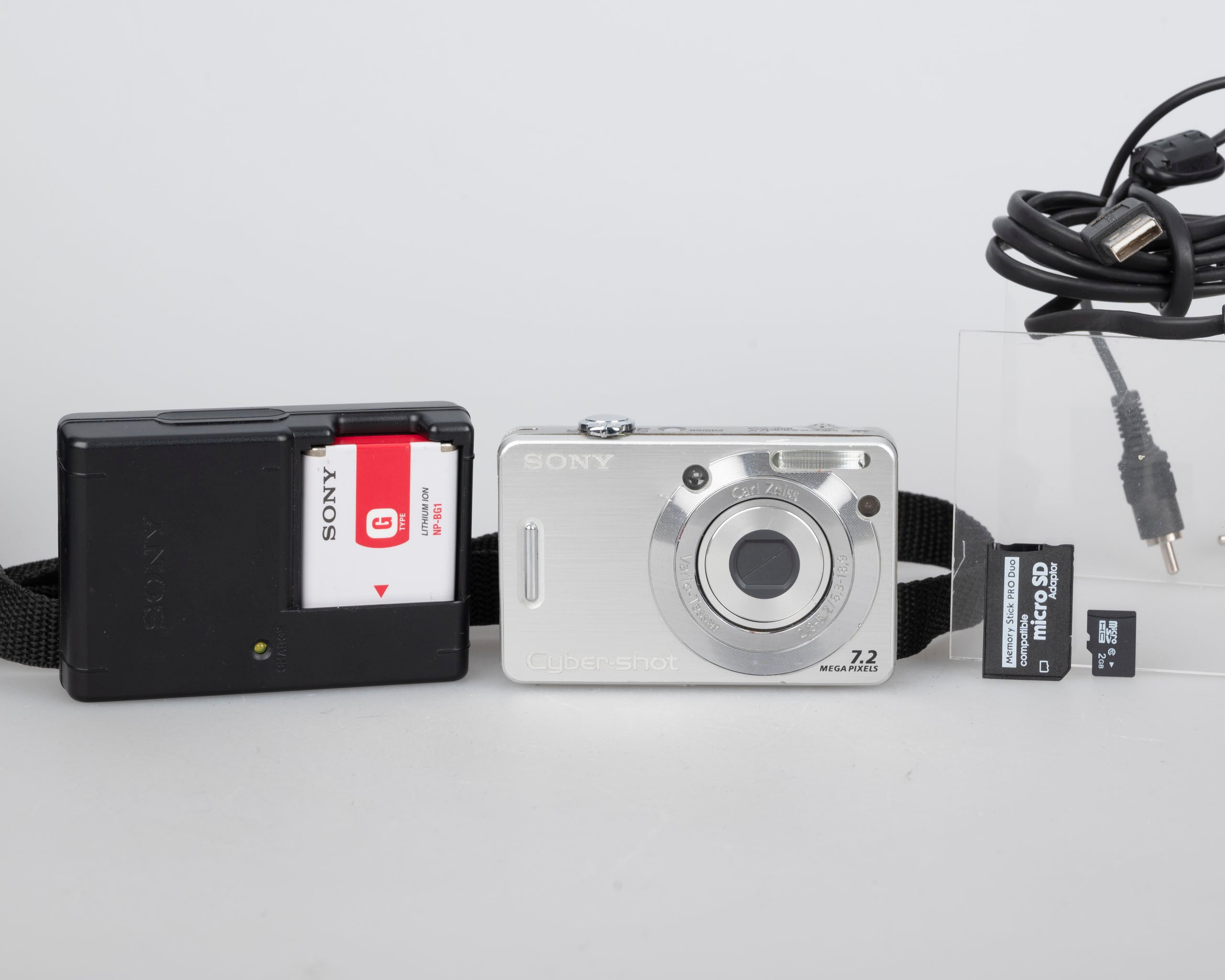 Sony Cyber-Shot DSC-W55 7.2 MP sold Silver Camera