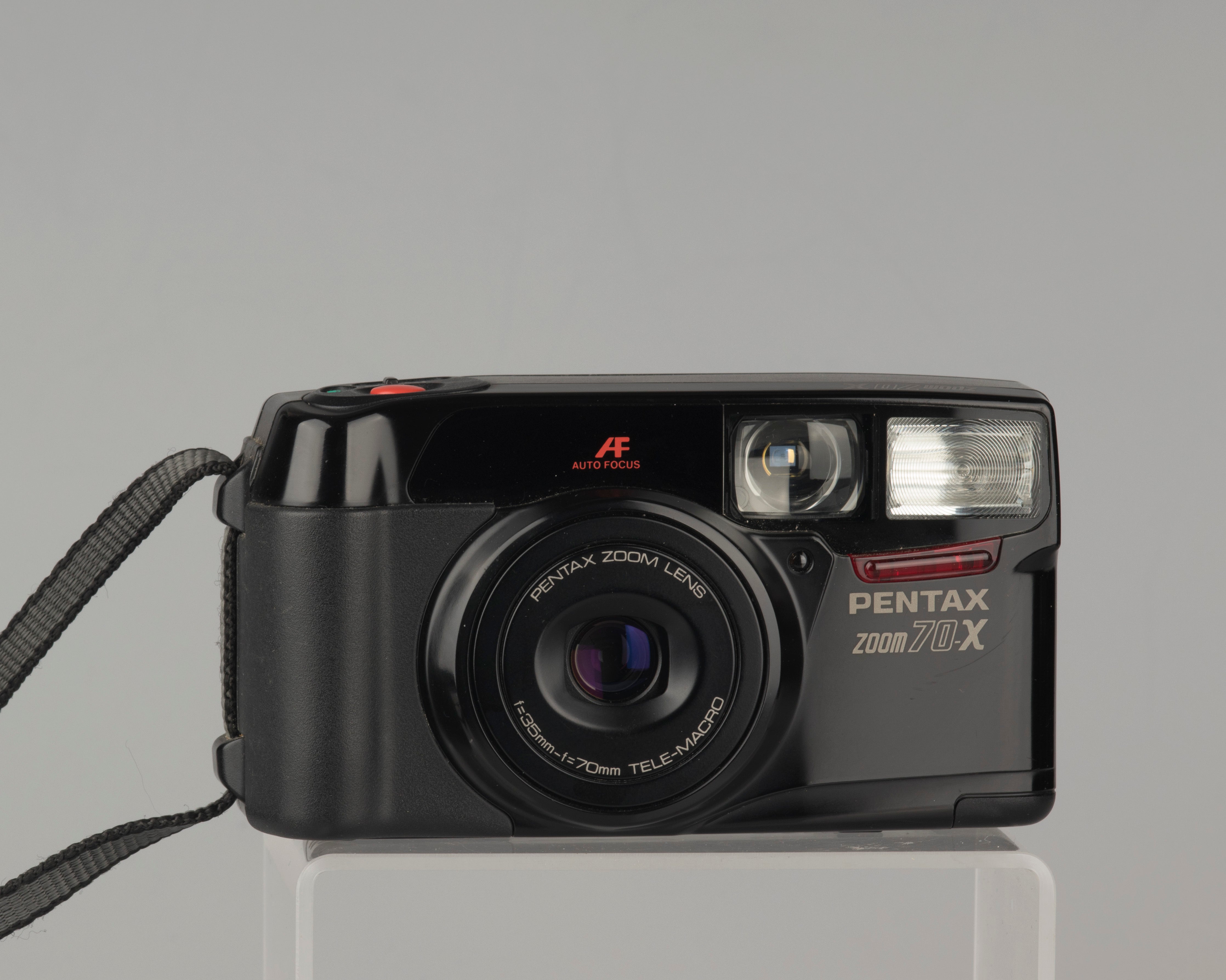 Pentax Zoom 70-X 35mm camera – New Wave Pool