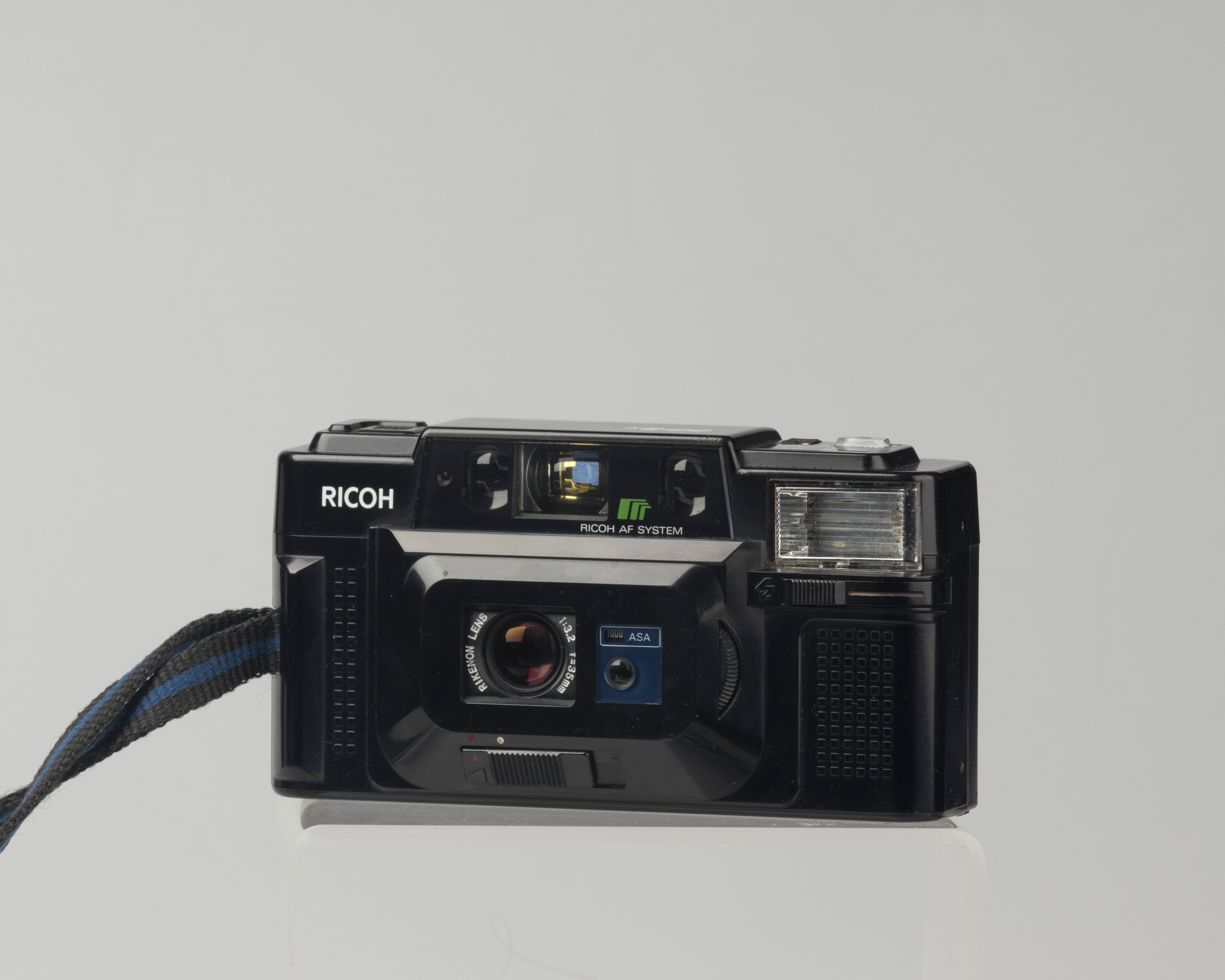 Ricoh AF-303 35mm P&S Film on sale Camera