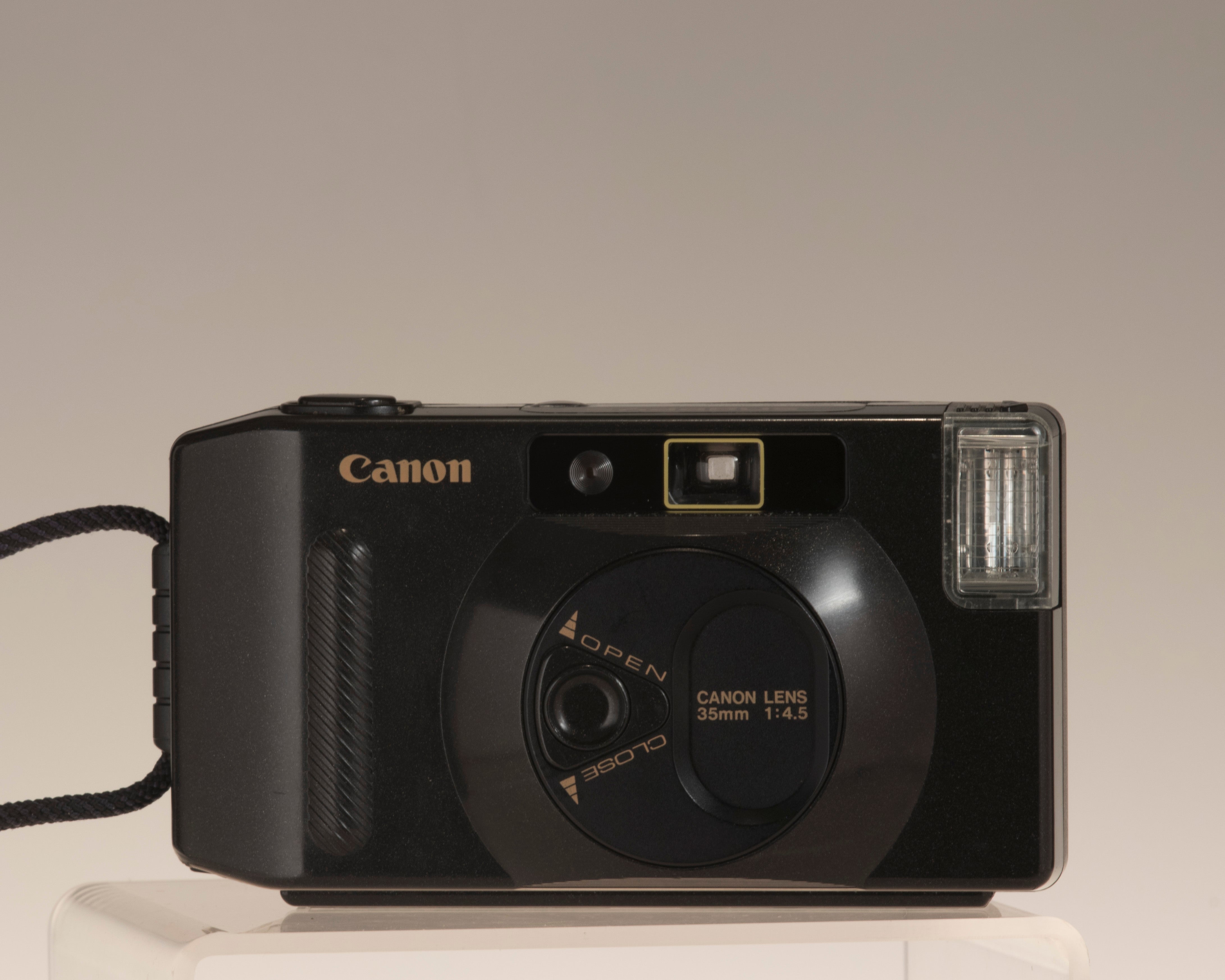 Canon Snappy S 35mm camera – New Wave Pool