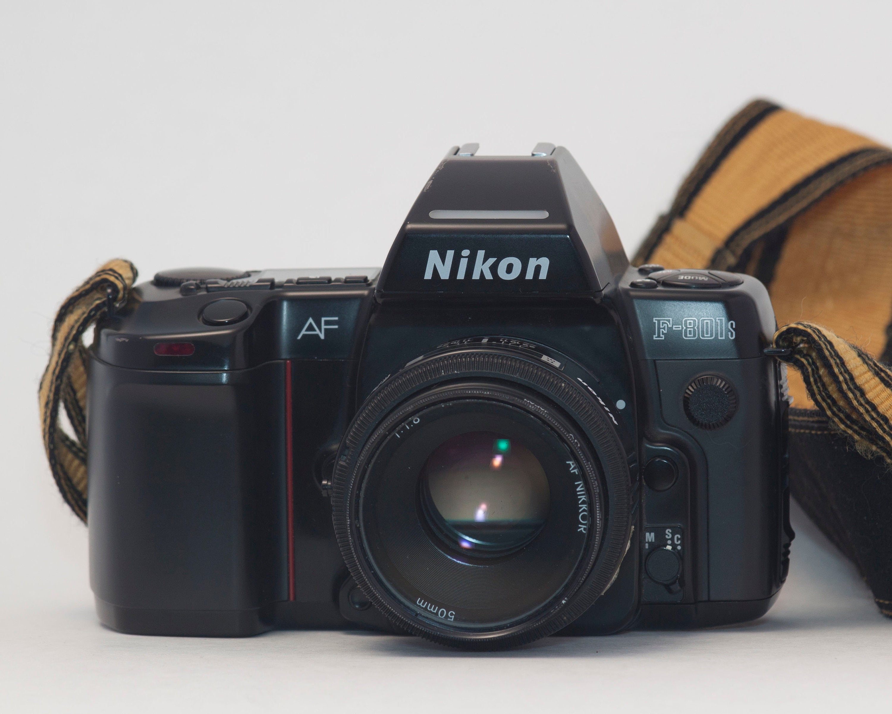 Nikon F-801s SLR w/50mm f1.8 AF Nikkor lens