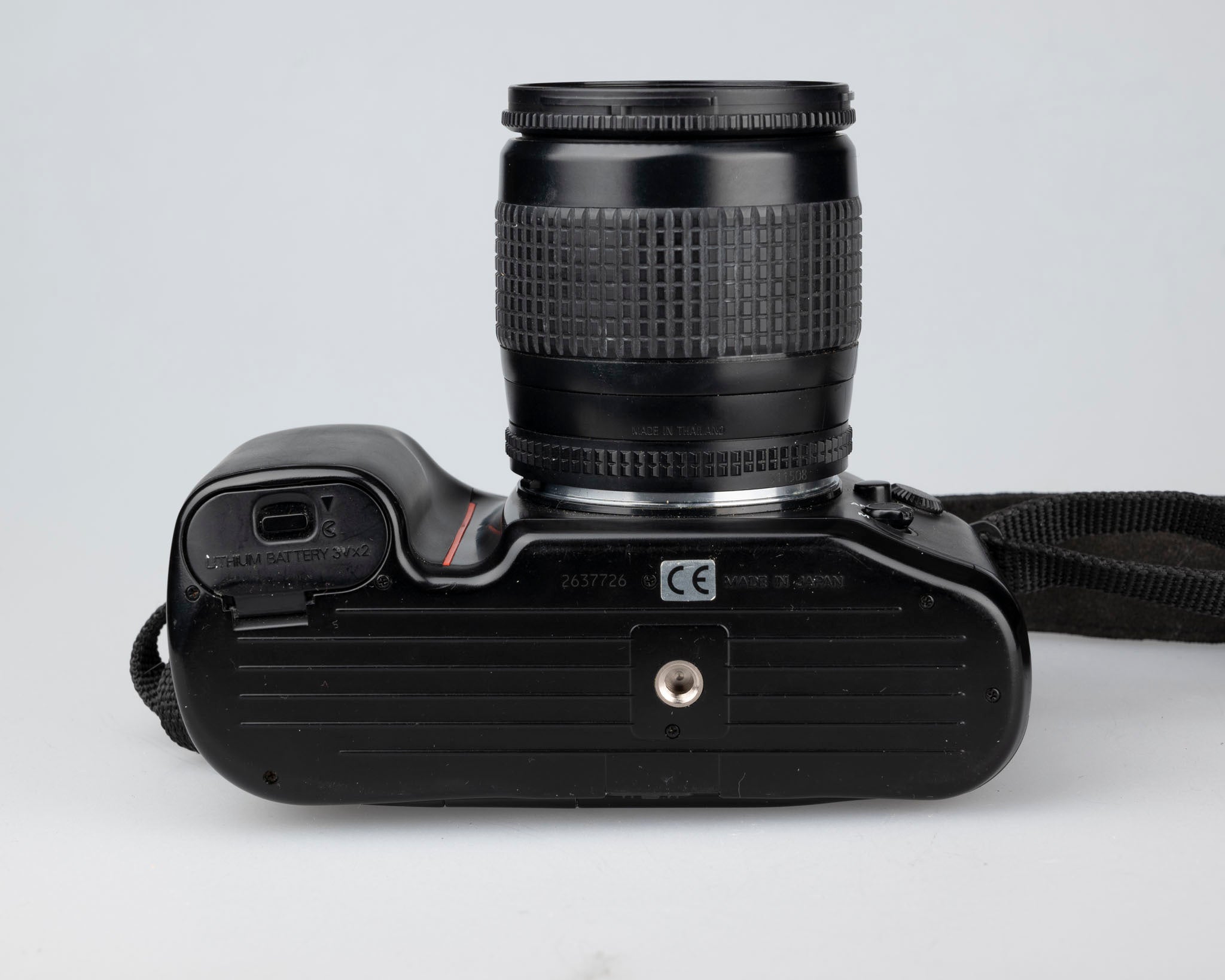 Nikon F70 35mm film SLR w/ AF Nikkor 28-80mm 3.5-5.6D lens – New Wave Pool