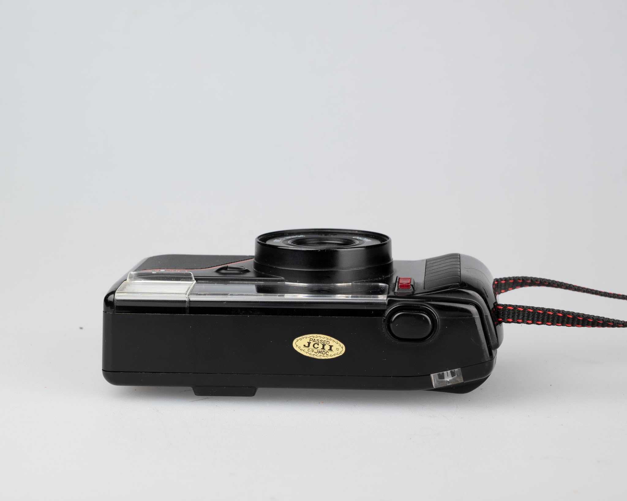 Nikon One Touch (L35AF3) 35mm camera w/ case (serial 3200467 