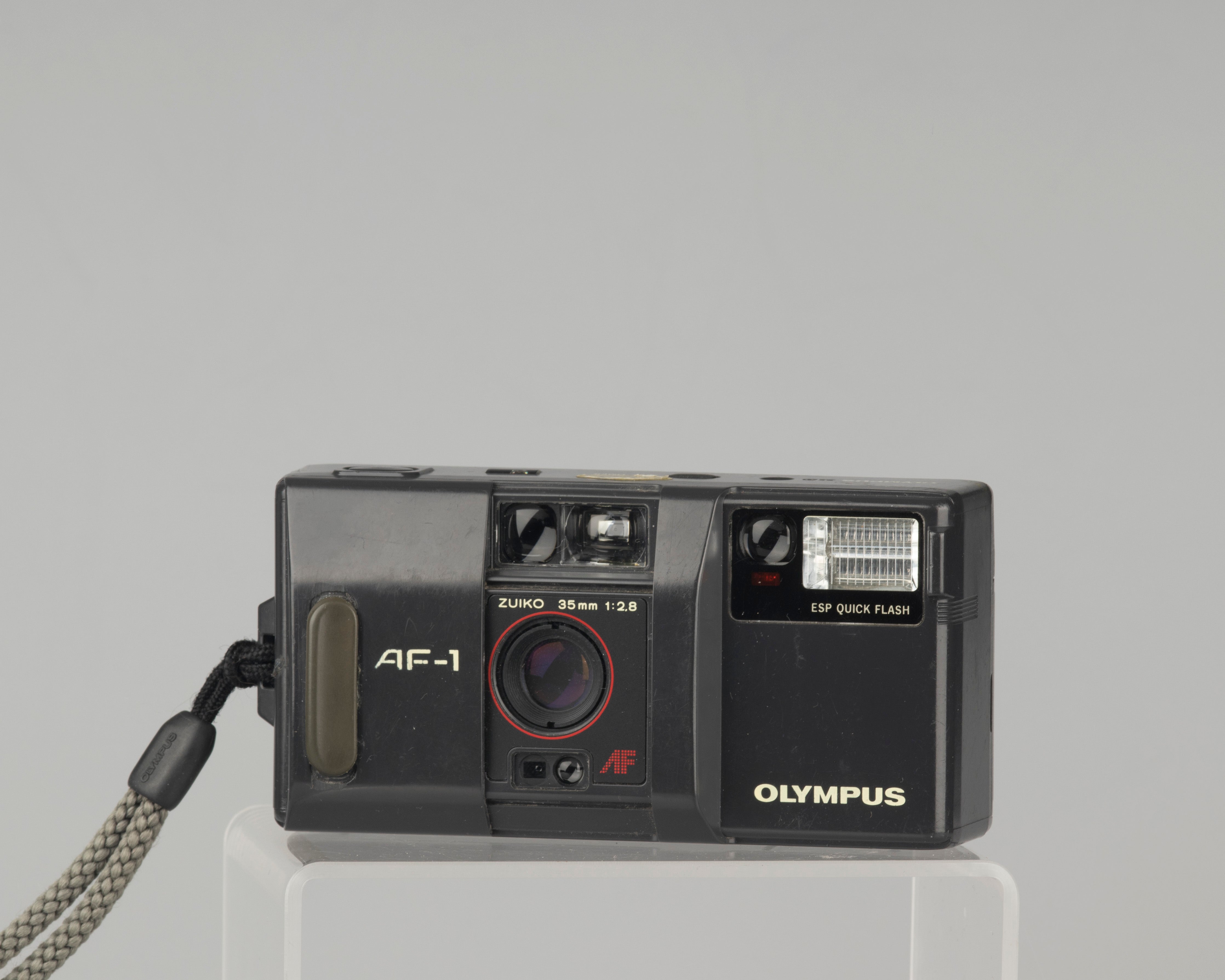 Olympus Infinity AF-1 35mm outlets 2.8 Zuiko Lens Film Camera w/ Case - Strap - Manual