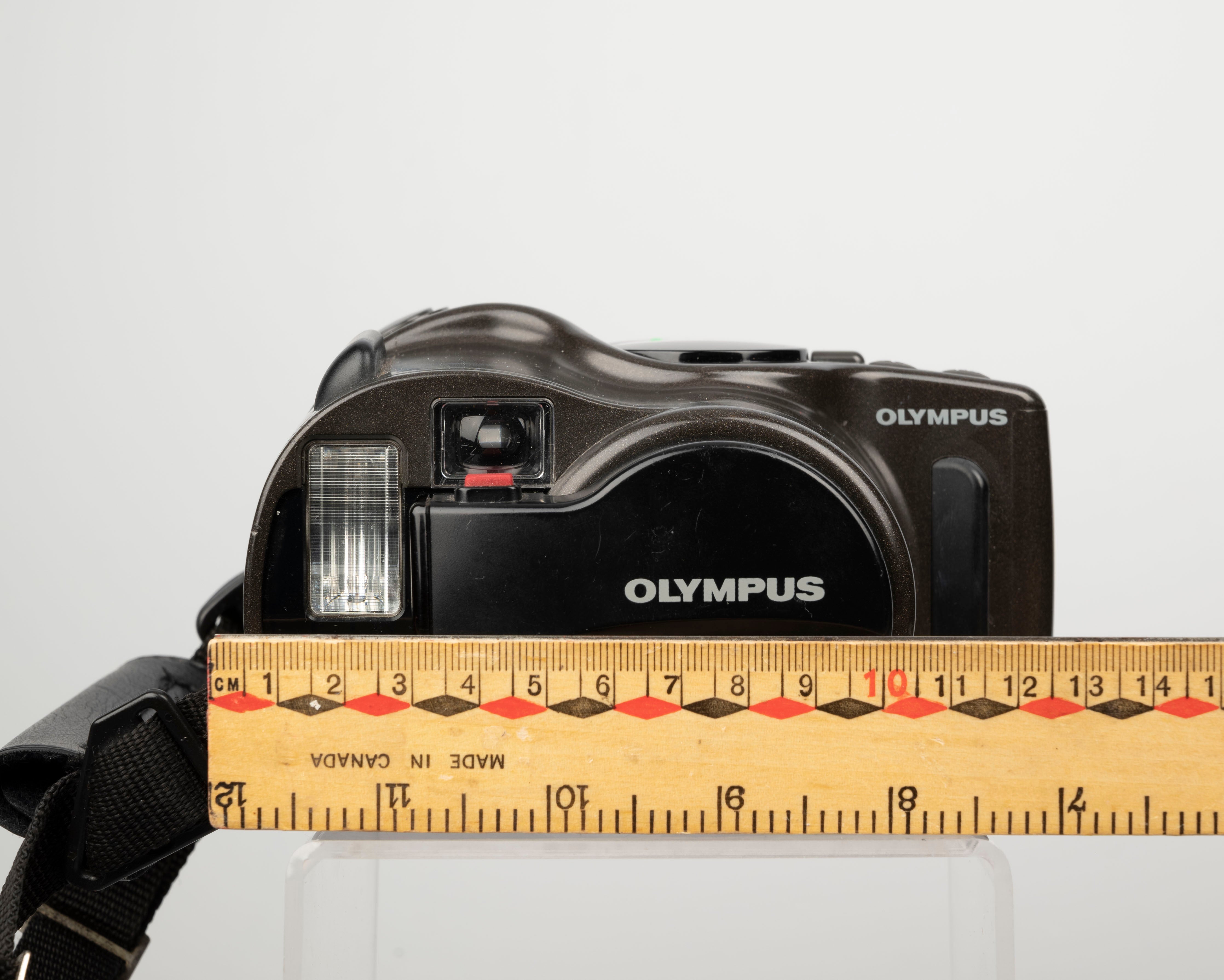 Olympus Infinity Superzoom 330 Vintage Film Camera with selling Batteries and 35mm Film