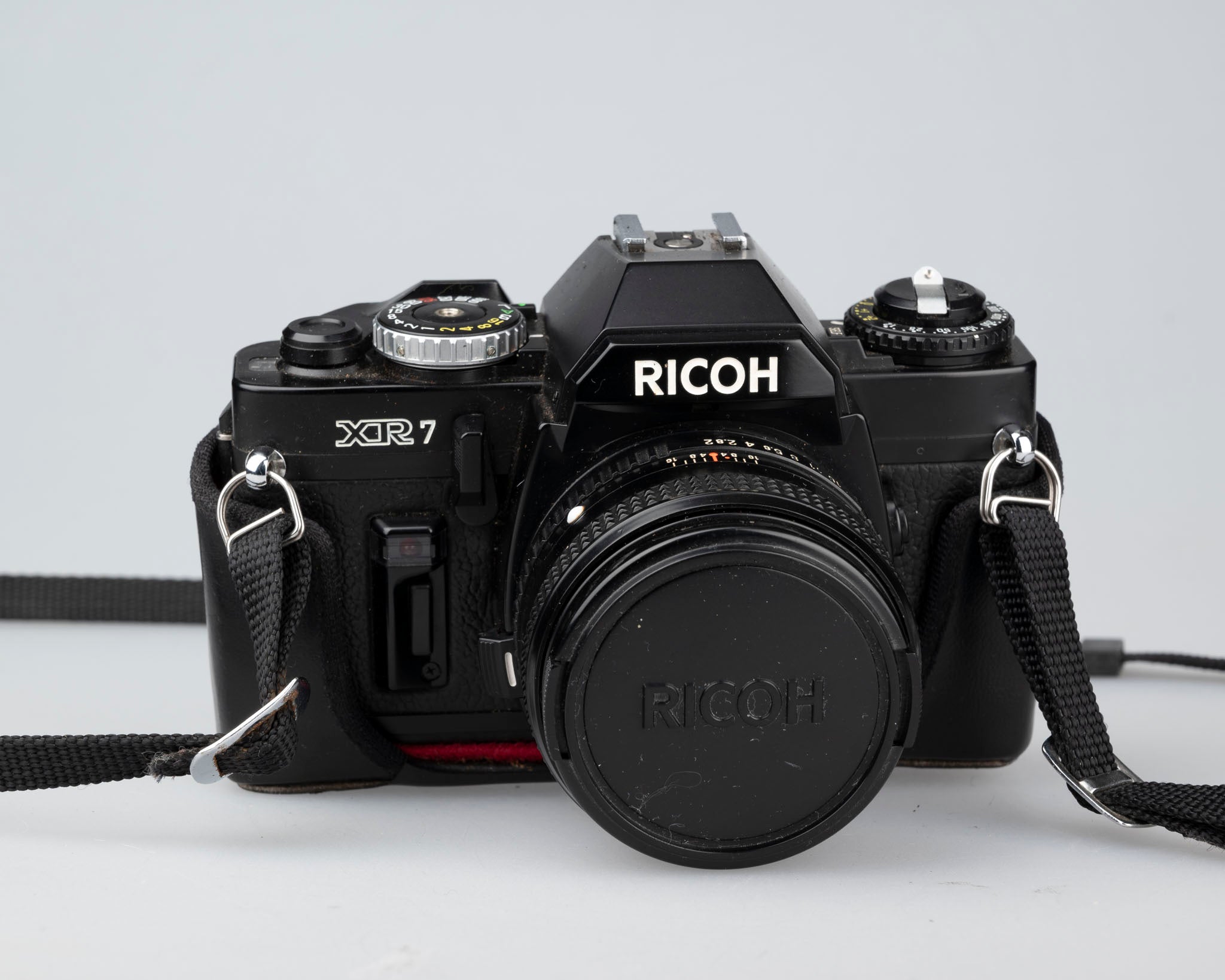 Ricoh XR-7 35mm SLR + XR Rikenon 50mm 1:2 lens + ever-ready case – New Wave  Pool
